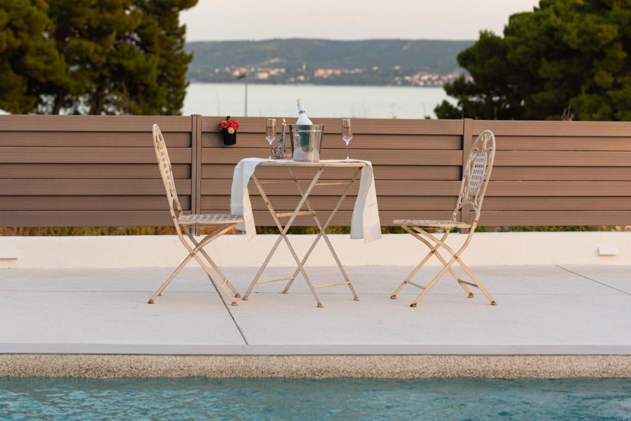 Beach Haven House With Pool And Jacuzzi Kastela Exterior photo